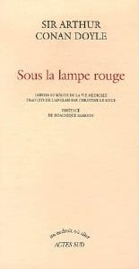 Couverture de « Sous la lampe rouge de Arthur Conan Doyle »